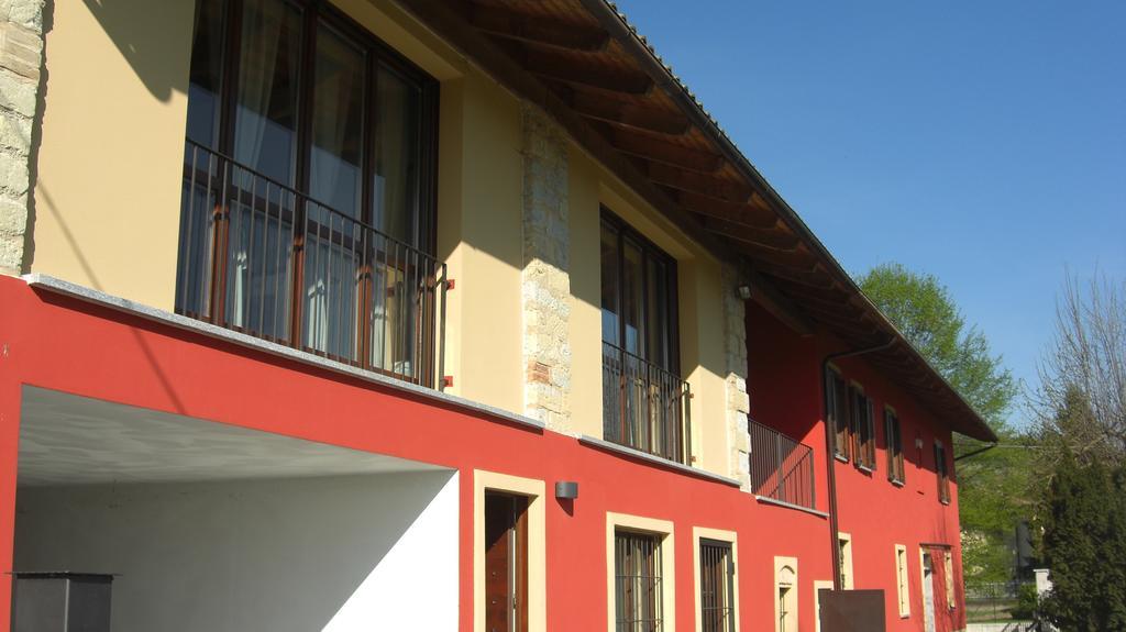 B&B Rooms Moncalvo Exterior photo